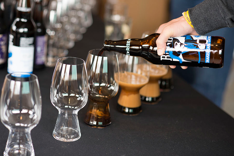 Illustration for article titled A Weekend Of Dark Beer With The World's Greatest Stout Glass